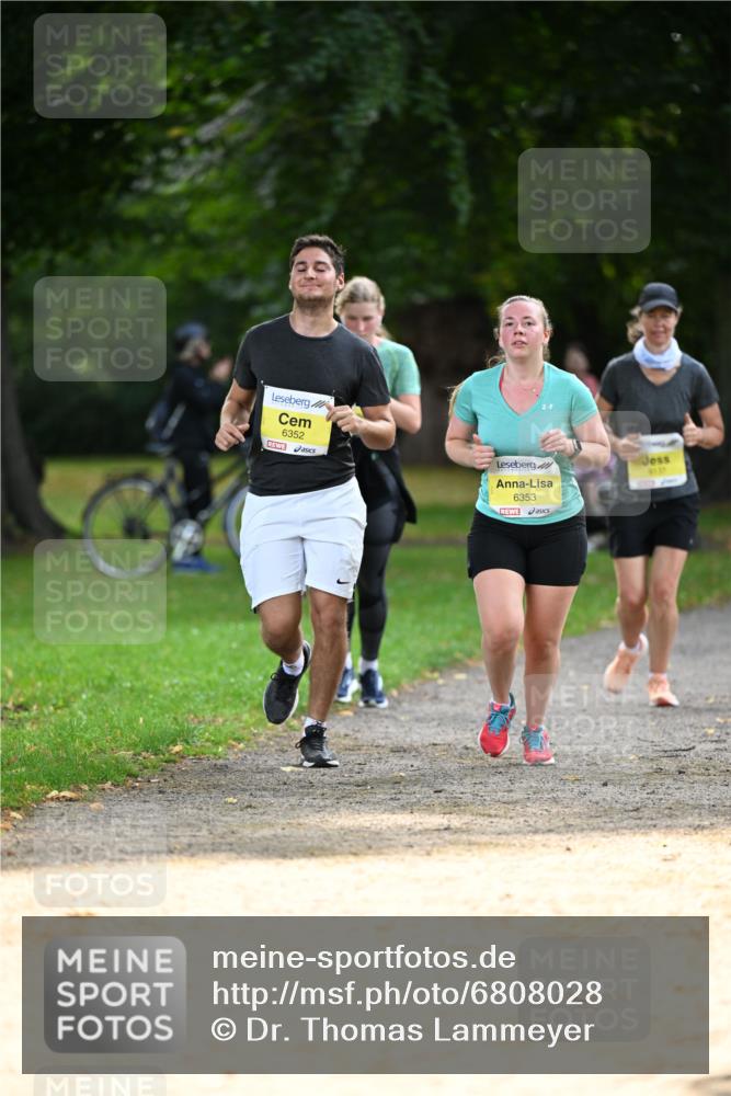 25.08.2024 - 20. Blankeneser Heldenlauf Dr. Thomas Lammeyer http://msf.ph/oto/6808028 25.08.2024 10:19:45 Laufen 6352, 6353, 81, 37 meine-sportfotos.de
