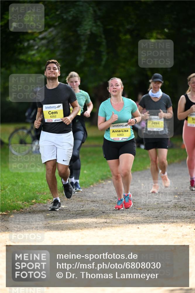 25.08.2024 - 20. Blankeneser Heldenlauf Dr. Thomas Lammeyer http://msf.ph/oto/6808030 25.08.2024 10:19:46 Laufen 6352, 6353, 8137 meine-sportfotos.de