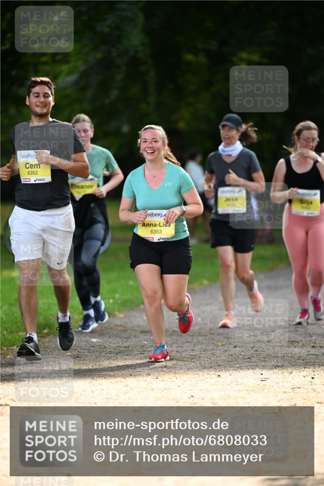 25.08.2024 - 20. Blankeneser Heldenlauf Dr. Thomas Lammeyer http://msf.ph/oto/6808033 25.08.2024 10:19:46 Laufen 6352, 6353 meine-sportfotos.de