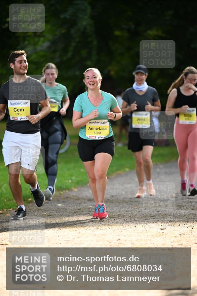 25.08.2024 - 20. Blankeneser Heldenlauf Dr. Thomas Lammeyer http://msf.ph/oto/6808034 25.08.2024 10:19:46 Laufen 6352, 6353 meine-sportfotos.de