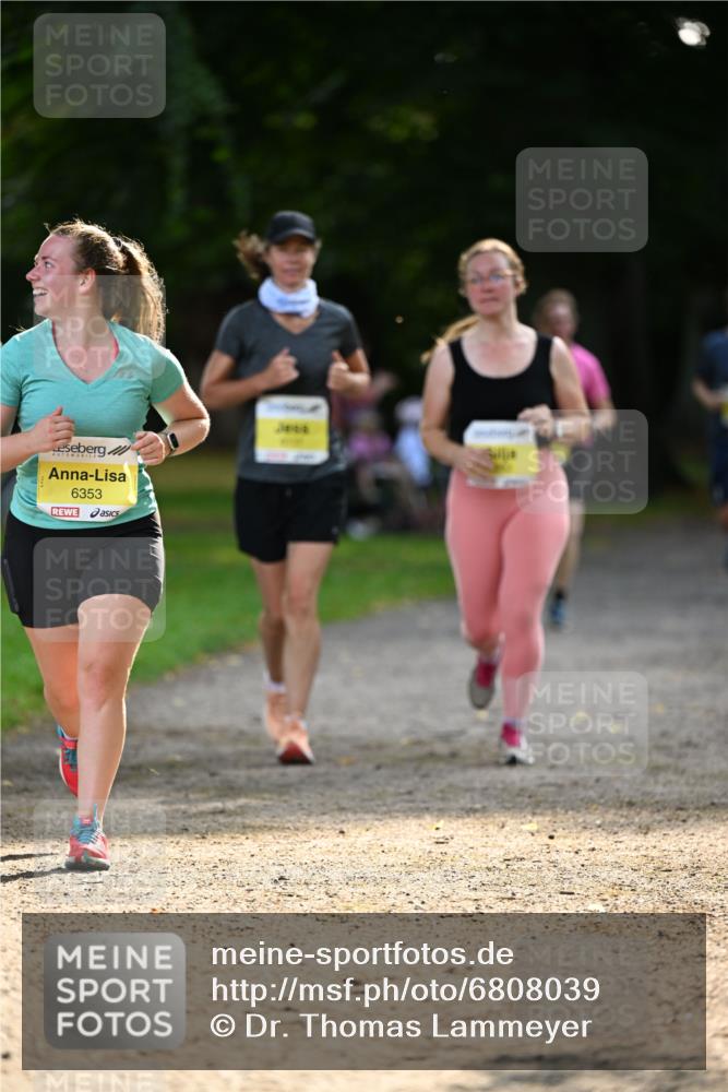 25.08.2024 - 20. Blankeneser Heldenlauf Dr. Thomas Lammeyer http://msf.ph/oto/6808039 25.08.2024 10:19:47 Laufen 6353 meine-sportfotos.de