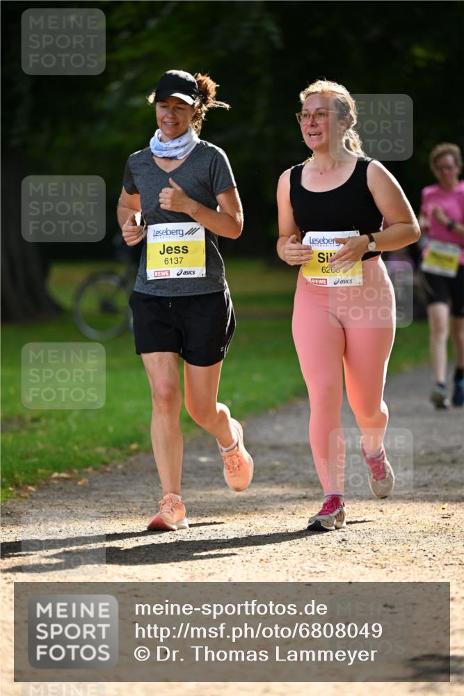 25.08.2024 - 20. Blankeneser Heldenlauf Dr. Thomas Lammeyer http://msf.ph/oto/6808049 25.08.2024 10:19:49 Laufen 6137, 6205 meine-sportfotos.de