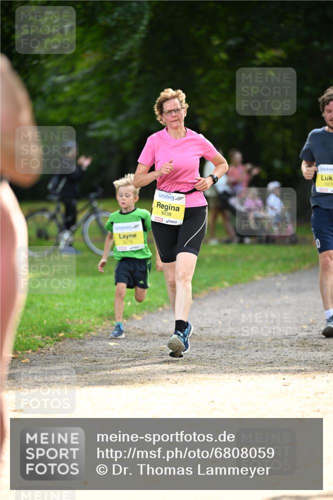 25.08.2024 - 20. Blankeneser Heldenlauf Dr. Thomas Lammeyer http://msf.ph/oto/6808059 25.08.2024 10:19:52 Laufen 6278, 6438, 627 meine-sportfotos.de