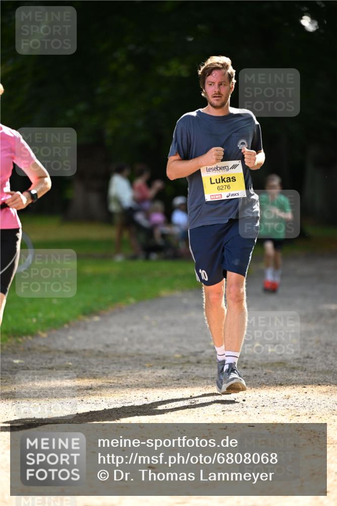 25.08.2024 - 20. Blankeneser Heldenlauf Dr. Thomas Lammeyer http://msf.ph/oto/6808068 25.08.2024 10:19:54 Laufen 10, 6276 meine-sportfotos.de