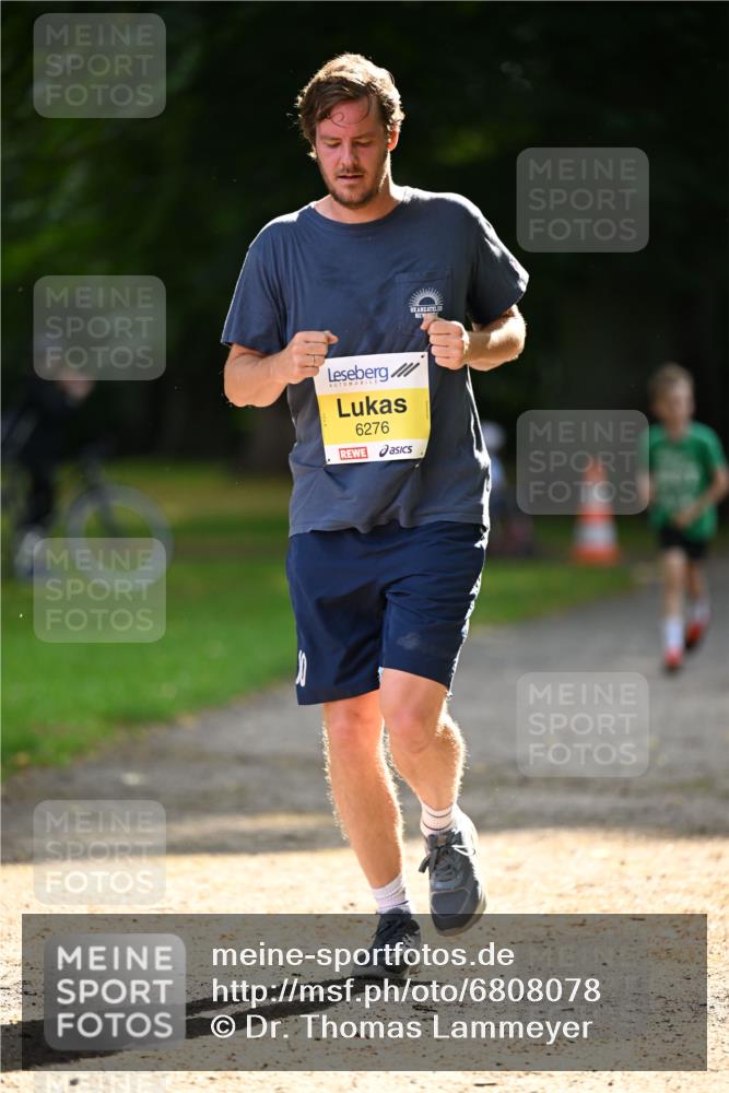 25.08.2024 - 20. Blankeneser Heldenlauf Dr. Thomas Lammeyer http://msf.ph/oto/6808078 25.08.2024 10:19:55 Laufen 6276 meine-sportfotos.de