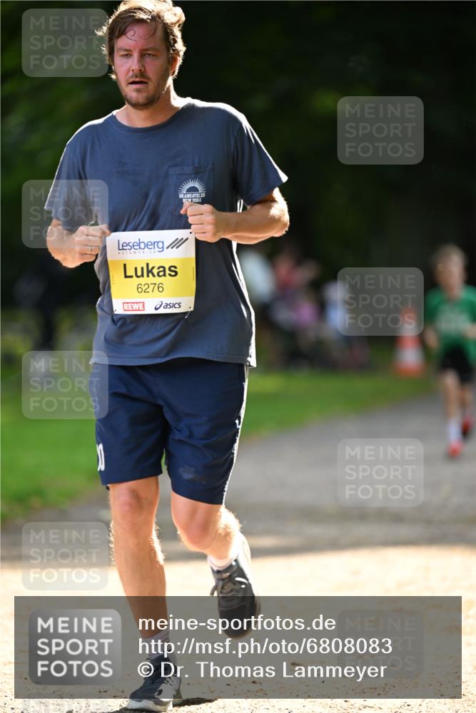 25.08.2024 - 20. Blankeneser Heldenlauf Dr. Thomas Lammeyer http://msf.ph/oto/6808083 25.08.2024 10:19:56 Laufen 6276 meine-sportfotos.de
