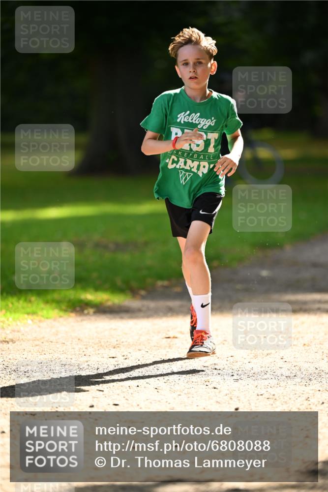 25.08.2024 - 20. Blankeneser Heldenlauf Dr. Thomas Lammeyer http://msf.ph/oto/6808088 25.08.2024 10:20:00 Laufen  meine-sportfotos.de