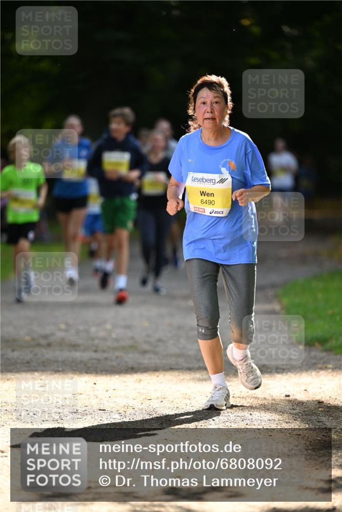 25.08.2024 - 20. Blankeneser Heldenlauf Dr. Thomas Lammeyer http://msf.ph/oto/6808092 25.08.2024 10:20:03 Laufen 6490 meine-sportfotos.de