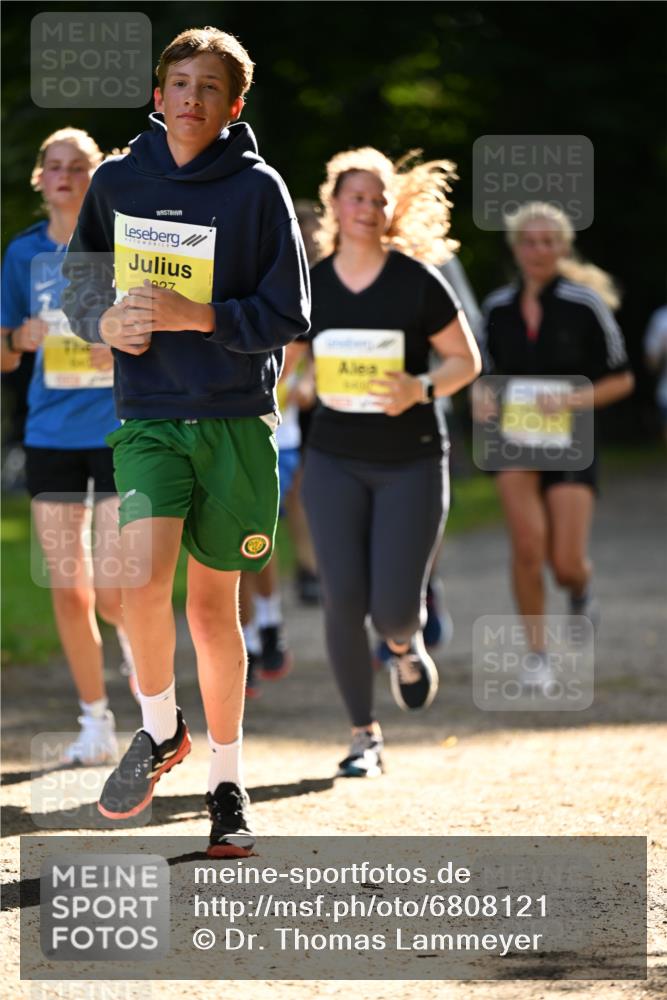 25.08.2024 - 20. Blankeneser Heldenlauf Dr. Thomas Lammeyer http://msf.ph/oto/6808121 25.08.2024 10:20:08 Laufen 8207 meine-sportfotos.de