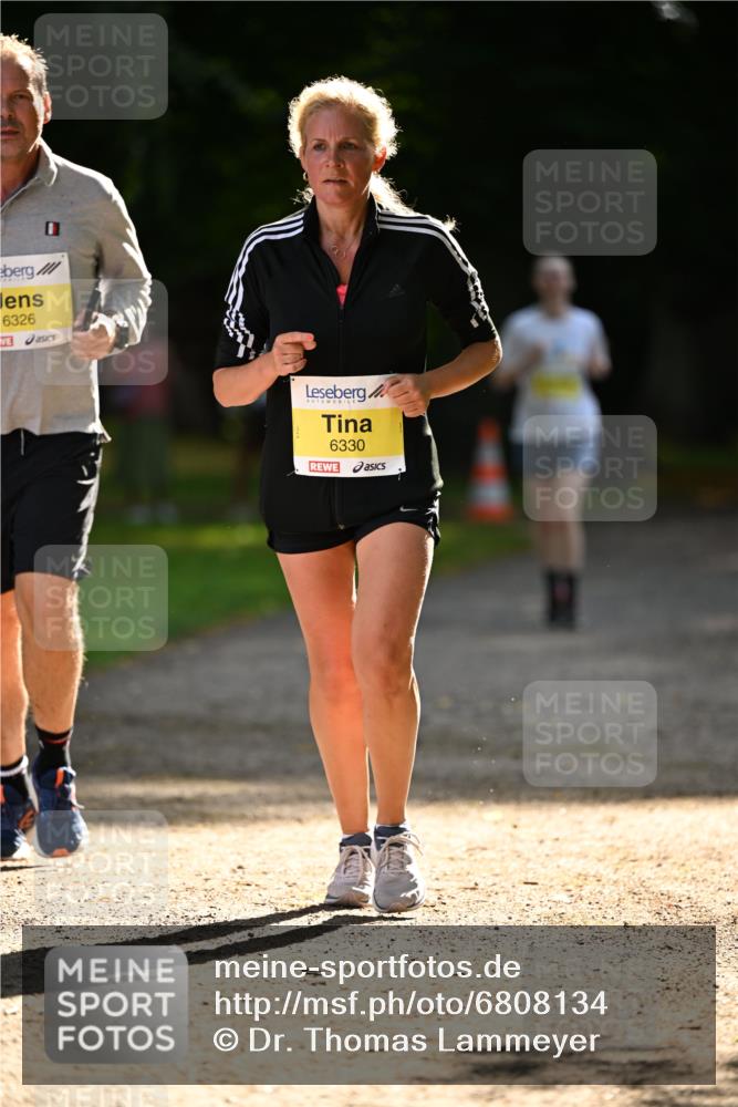 25.08.2024 - 20. Blankeneser Heldenlauf Dr. Thomas Lammeyer http://msf.ph/oto/6808134 25.08.2024 10:20:10 Laufen 6326, 6330 meine-sportfotos.de