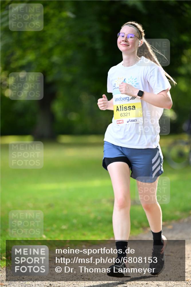 25.08.2024 - 20. Blankeneser Heldenlauf Dr. Thomas Lammeyer http://msf.ph/oto/6808153 25.08.2024 10:20:17 Laufen 10, 6321 meine-sportfotos.de