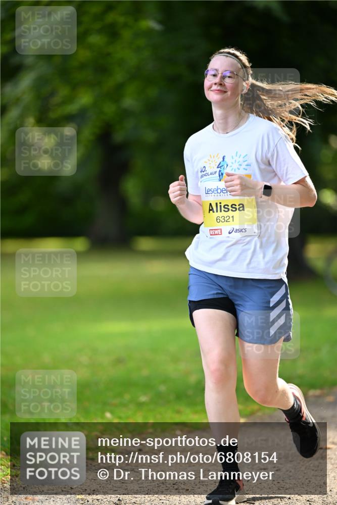 25.08.2024 - 20. Blankeneser Heldenlauf Dr. Thomas Lammeyer http://msf.ph/oto/6808154 25.08.2024 10:20:17 Laufen 40, 1, 6321 meine-sportfotos.de