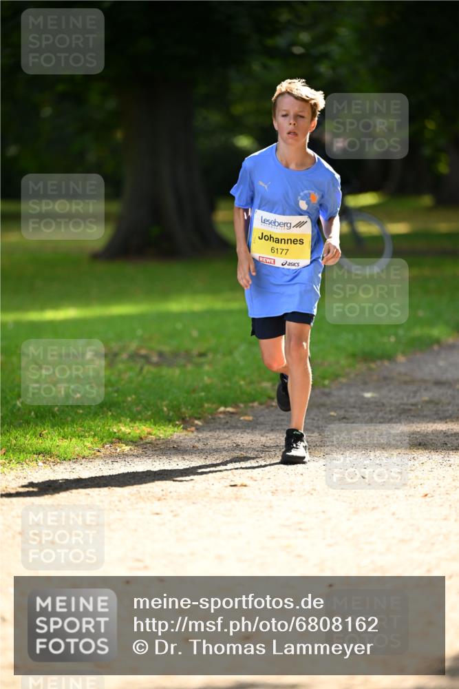 25.08.2024 - 20. Blankeneser Heldenlauf Dr. Thomas Lammeyer http://msf.ph/oto/6808162 25.08.2024 10:20:23 Laufen 6177 meine-sportfotos.de