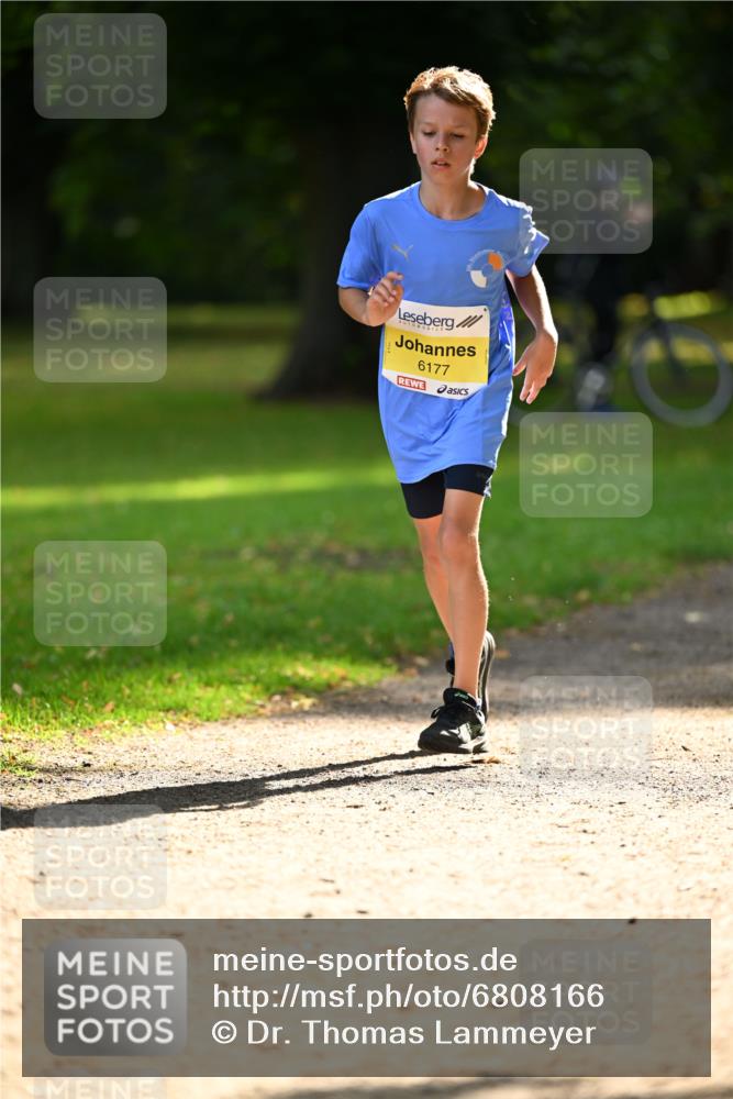 25.08.2024 - 20. Blankeneser Heldenlauf Dr. Thomas Lammeyer http://msf.ph/oto/6808166 25.08.2024 10:20:23 Laufen 6177 meine-sportfotos.de