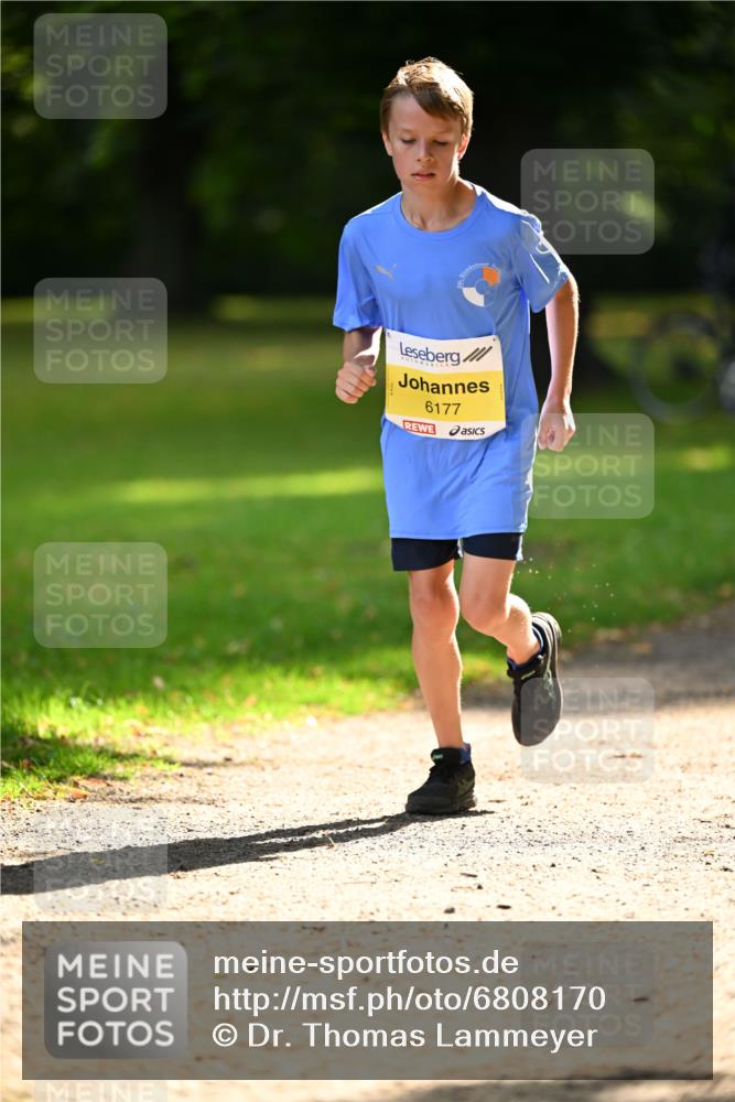 25.08.2024 - 20. Blankeneser Heldenlauf Dr. Thomas Lammeyer http://msf.ph/oto/6808170 25.08.2024 10:20:24 Laufen 6177 meine-sportfotos.de