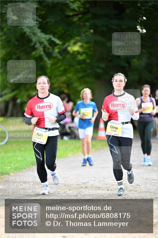 25.08.2024 - 20. Blankeneser Heldenlauf Dr. Thomas Lammeyer http://msf.ph/oto/6808175 25.08.2024 10:20:30 Laufen 1688, 1688, 6338, 6339 meine-sportfotos.de