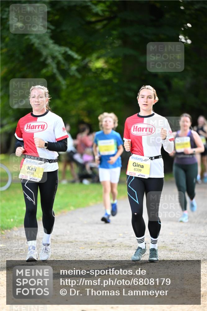 25.08.2024 - 20. Blankeneser Heldenlauf Dr. Thomas Lammeyer http://msf.ph/oto/6808179 25.08.2024 10:20:31 Laufen 1688, 1688, 6338, 6339, 2 meine-sportfotos.de