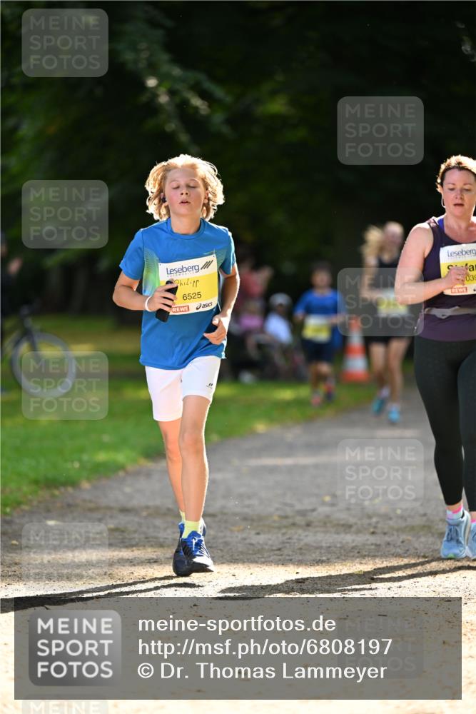 25.08.2024 - 20. Blankeneser Heldenlauf Dr. Thomas Lammeyer http://msf.ph/oto/6808197 25.08.2024 10:20:35 Laufen 6525, 039 meine-sportfotos.de