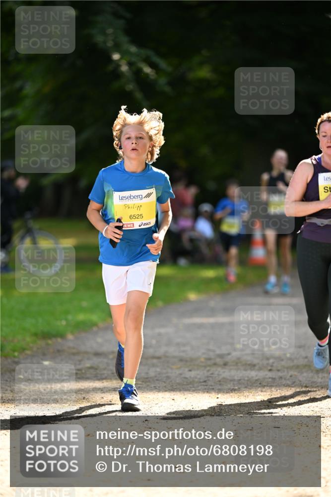 25.08.2024 - 20. Blankeneser Heldenlauf Dr. Thomas Lammeyer http://msf.ph/oto/6808198 25.08.2024 10:20:35 Laufen 6525 meine-sportfotos.de