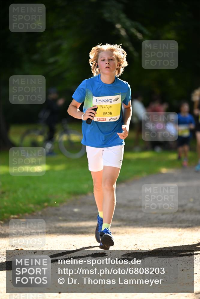 25.08.2024 - 20. Blankeneser Heldenlauf Dr. Thomas Lammeyer http://msf.ph/oto/6808203 25.08.2024 10:20:36 Laufen 6525 meine-sportfotos.de