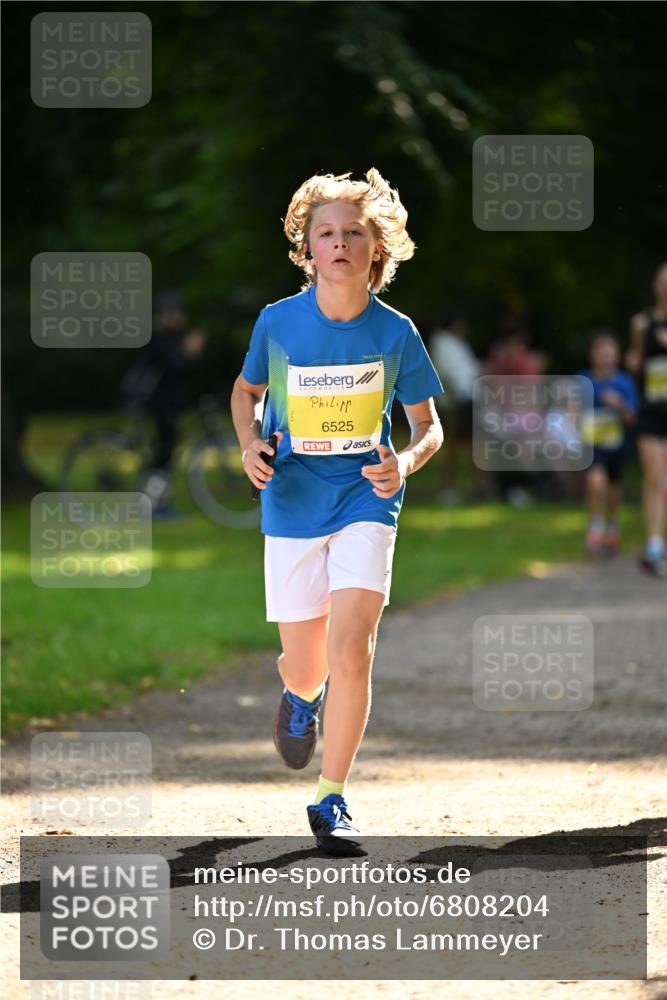 25.08.2024 - 20. Blankeneser Heldenlauf Dr. Thomas Lammeyer http://msf.ph/oto/6808204 25.08.2024 10:20:36 Laufen 6525 meine-sportfotos.de