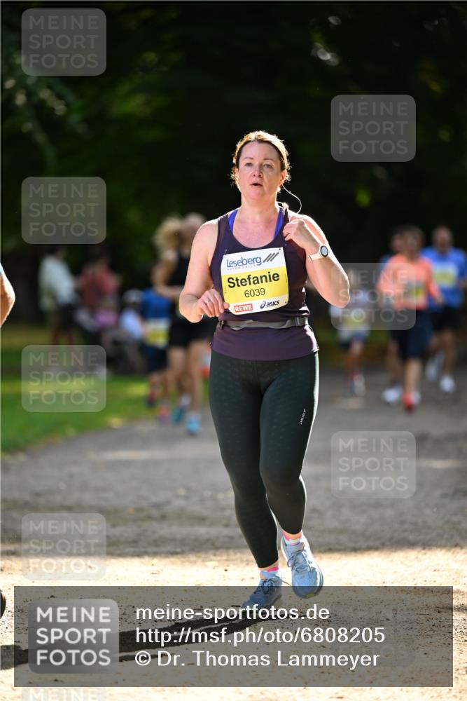 25.08.2024 - 20. Blankeneser Heldenlauf Dr. Thomas Lammeyer http://msf.ph/oto/6808205 25.08.2024 10:20:36 Laufen 6039 meine-sportfotos.de