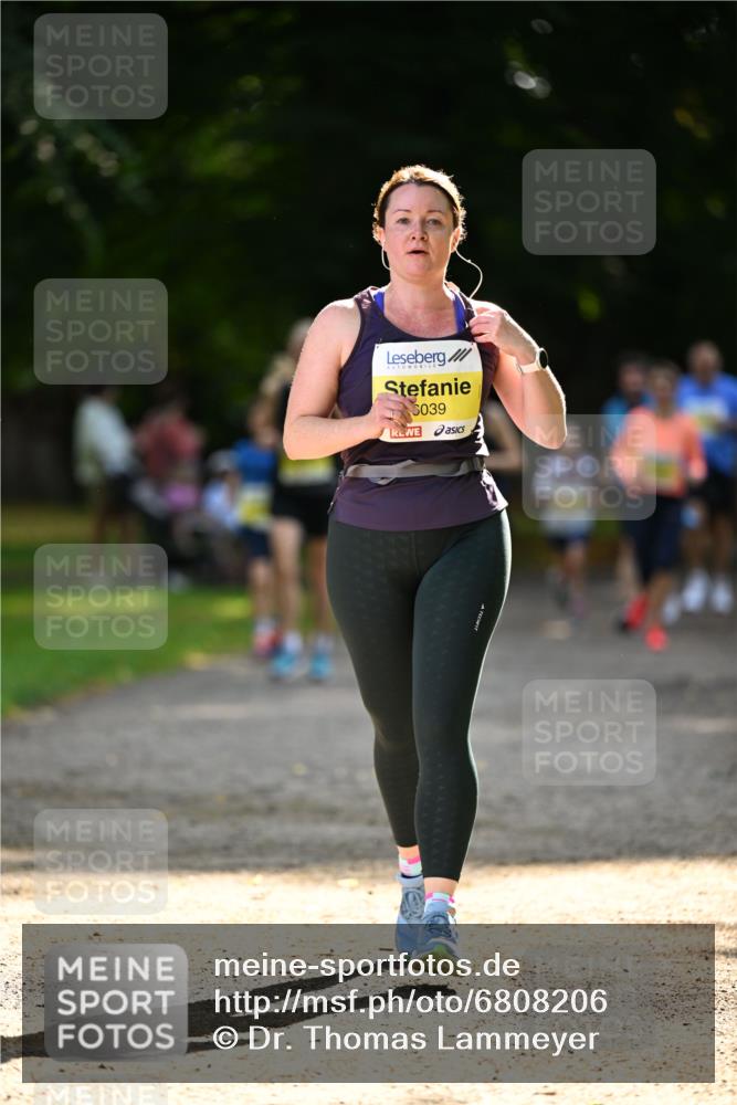 25.08.2024 - 20. Blankeneser Heldenlauf Dr. Thomas Lammeyer http://msf.ph/oto/6808206 25.08.2024 10:20:36 Laufen 039 meine-sportfotos.de
