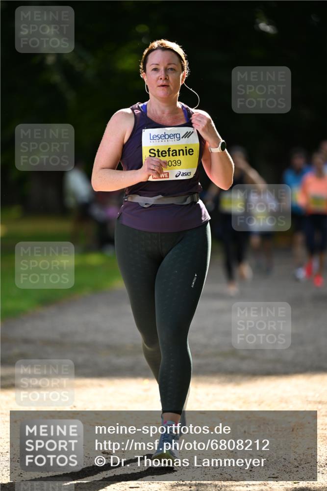25.08.2024 - 20. Blankeneser Heldenlauf Dr. Thomas Lammeyer http://msf.ph/oto/6808212 25.08.2024 10:20:37 Laufen 039 meine-sportfotos.de