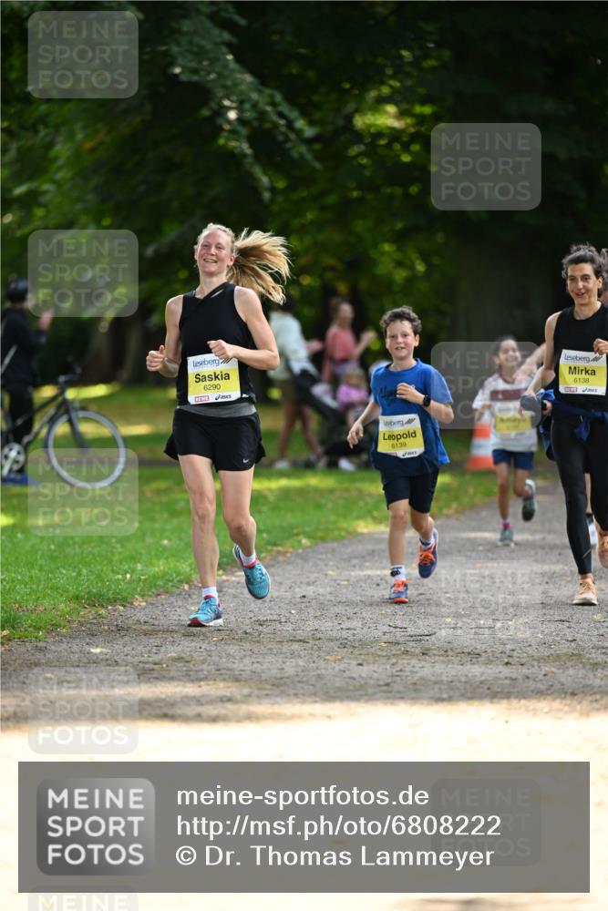 25.08.2024 - 20. Blankeneser Heldenlauf Dr. Thomas Lammeyer http://msf.ph/oto/6808222 25.08.2024 10:20:39 Laufen 6290, 6139, 6138 meine-sportfotos.de