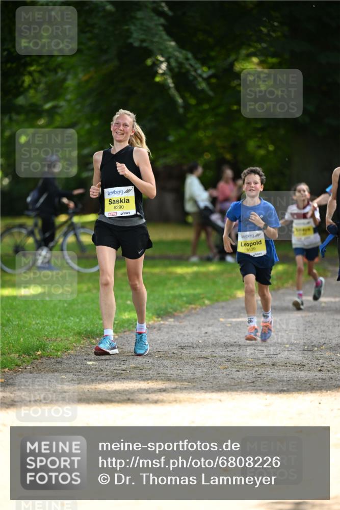 25.08.2024 - 20. Blankeneser Heldenlauf Dr. Thomas Lammeyer http://msf.ph/oto/6808226 25.08.2024 10:20:40 Laufen 6290, 6139 meine-sportfotos.de