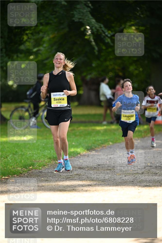 25.08.2024 - 20. Blankeneser Heldenlauf Dr. Thomas Lammeyer http://msf.ph/oto/6808228 25.08.2024 10:20:40 Laufen 6290, 6139 meine-sportfotos.de