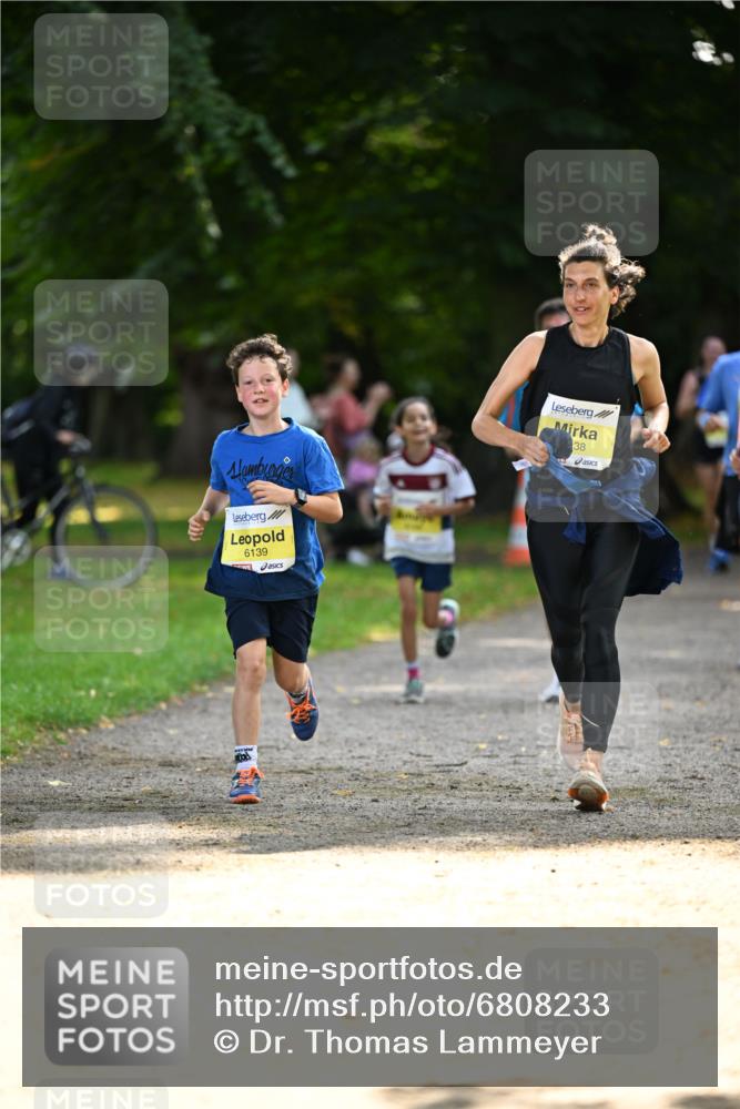 25.08.2024 - 20. Blankeneser Heldenlauf Dr. Thomas Lammeyer http://msf.ph/oto/6808233 25.08.2024 10:20:41 Laufen 6139, 38 meine-sportfotos.de