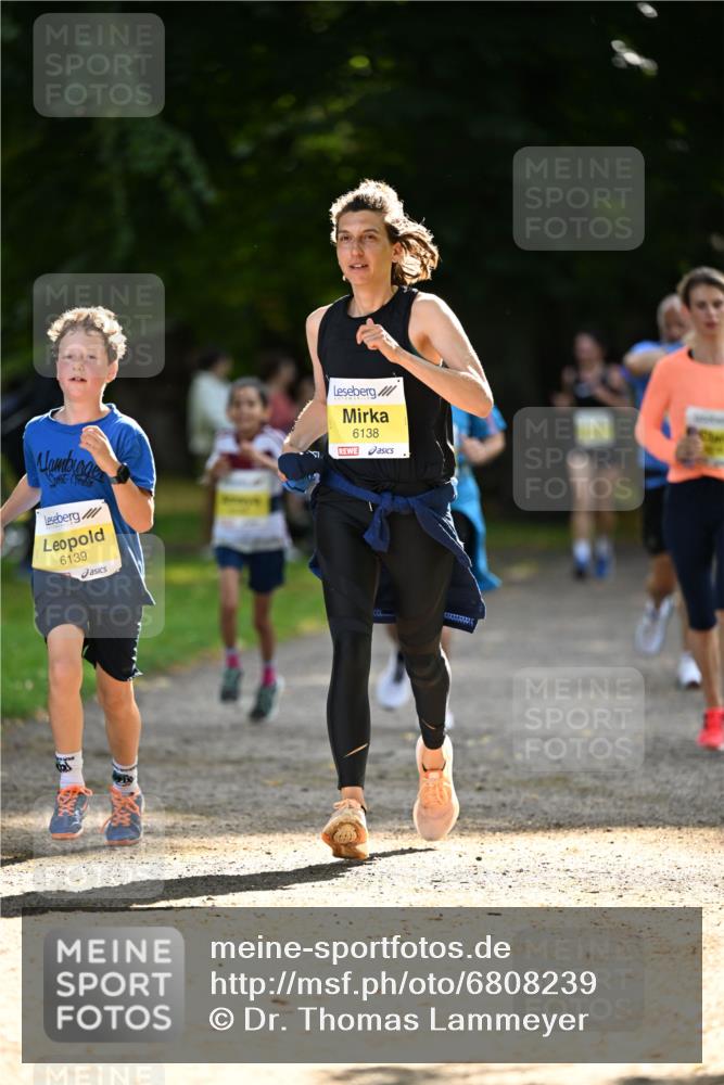 25.08.2024 - 20. Blankeneser Heldenlauf Dr. Thomas Lammeyer http://msf.ph/oto/6808239 25.08.2024 10:20:42 Laufen 6139, 6138, 0000 meine-sportfotos.de
