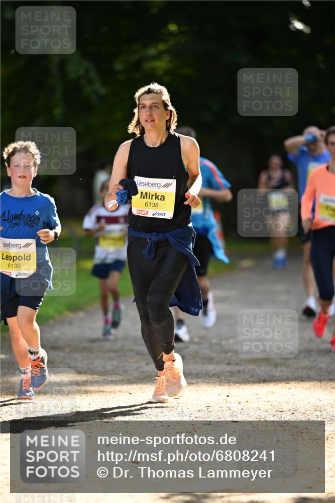 25.08.2024 - 20. Blankeneser Heldenlauf Dr. Thomas Lammeyer http://msf.ph/oto/6808241 25.08.2024 10:20:42 Laufen 6139, 6138 meine-sportfotos.de