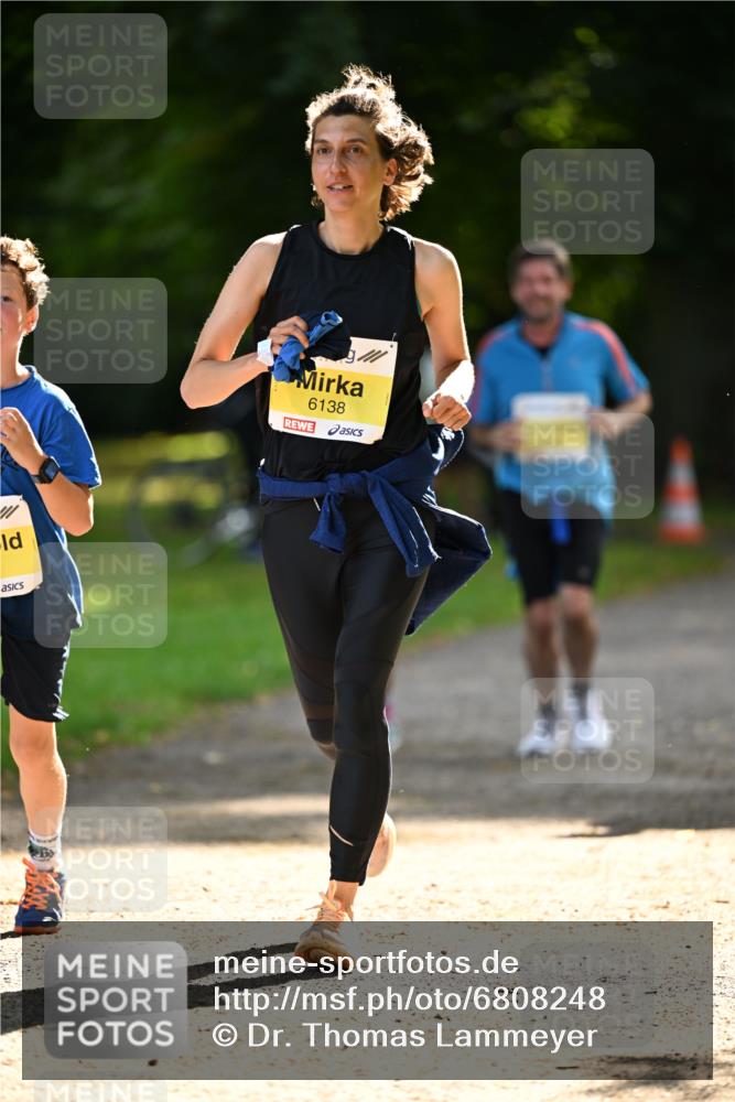 25.08.2024 - 20. Blankeneser Heldenlauf Dr. Thomas Lammeyer http://msf.ph/oto/6808248 25.08.2024 10:20:43 Laufen 6138 meine-sportfotos.de
