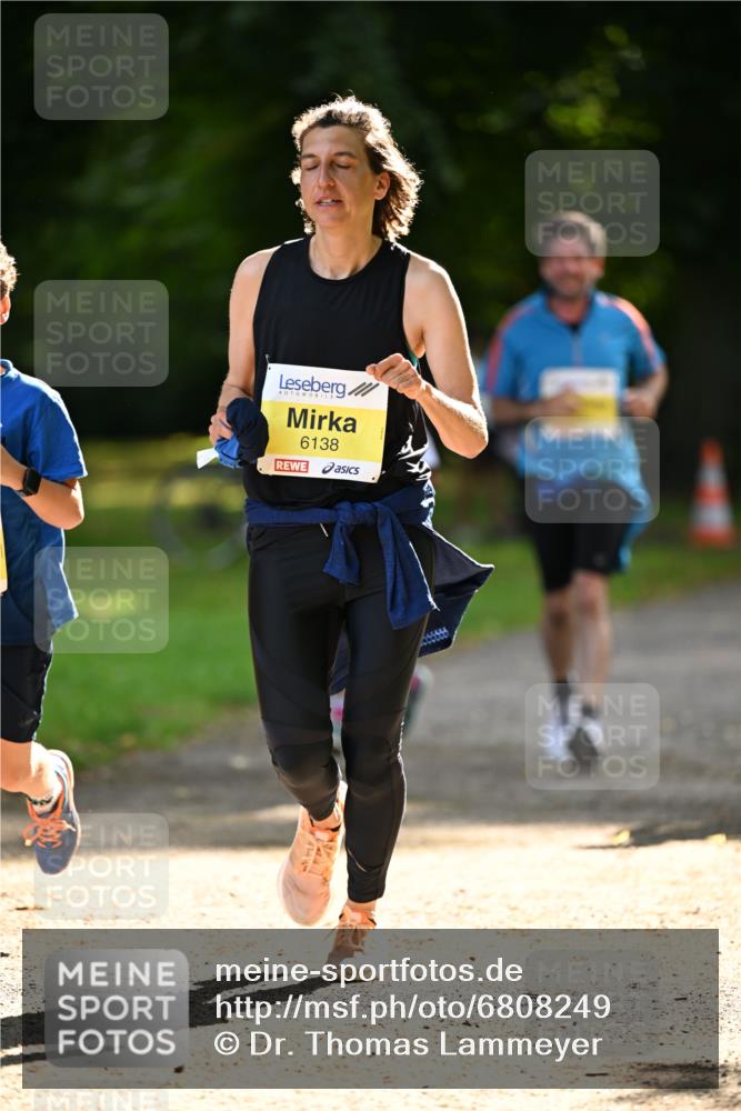 25.08.2024 - 20. Blankeneser Heldenlauf Dr. Thomas Lammeyer http://msf.ph/oto/6808249 25.08.2024 10:20:43 Laufen 6138 meine-sportfotos.de