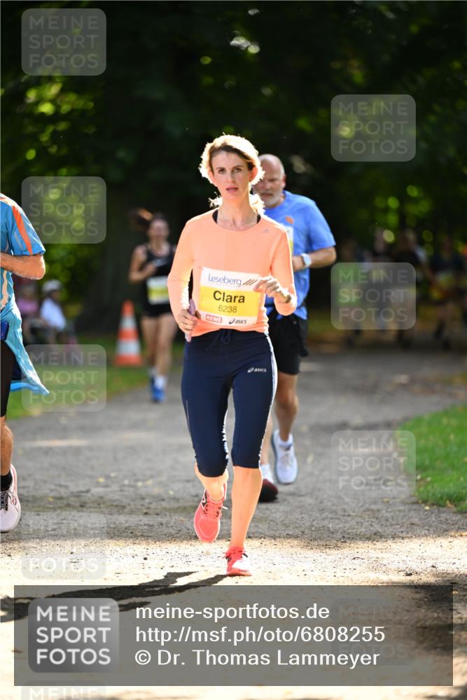 25.08.2024 - 20. Blankeneser Heldenlauf Dr. Thomas Lammeyer http://msf.ph/oto/6808255 25.08.2024 10:20:45 Laufen 6238 meine-sportfotos.de