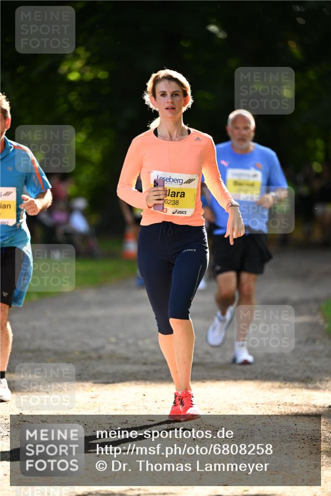 25.08.2024 - 20. Blankeneser Heldenlauf Dr. Thomas Lammeyer http://msf.ph/oto/6808258 25.08.2024 10:20:45 Laufen 6238, 8383 meine-sportfotos.de