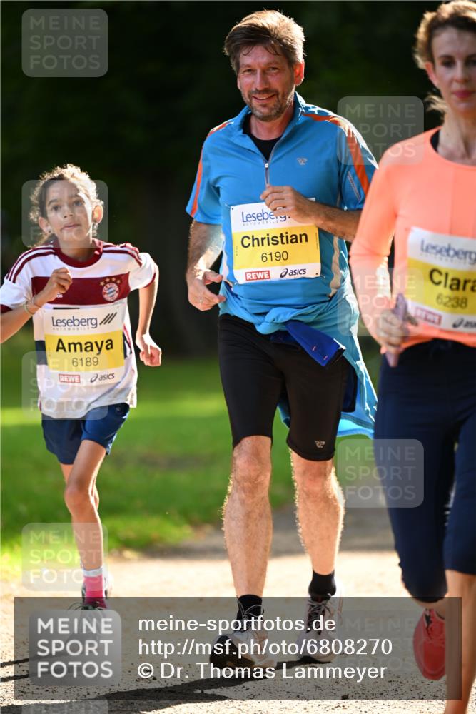 25.08.2024 - 20. Blankeneser Heldenlauf Dr. Thomas Lammeyer http://msf.ph/oto/6808270 25.08.2024 10:20:47 Laufen 6189, 6190, 6238 meine-sportfotos.de