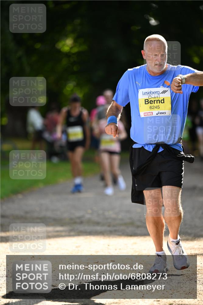 25.08.2024 - 20. Blankeneser Heldenlauf Dr. Thomas Lammeyer http://msf.ph/oto/6808273 25.08.2024 10:20:48 Laufen 6245 meine-sportfotos.de