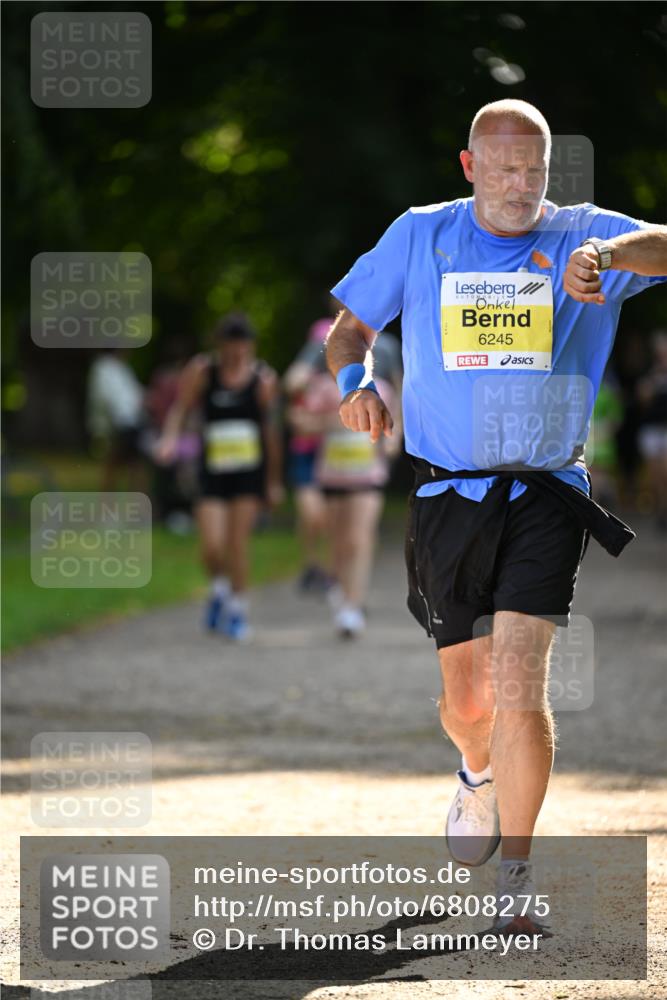 25.08.2024 - 20. Blankeneser Heldenlauf Dr. Thomas Lammeyer http://msf.ph/oto/6808275 25.08.2024 10:20:48 Laufen 6245 meine-sportfotos.de