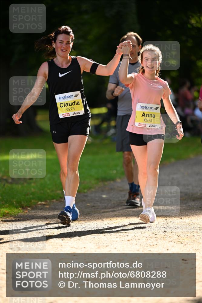 25.08.2024 - 20. Blankeneser Heldenlauf Dr. Thomas Lammeyer http://msf.ph/oto/6808288 25.08.2024 10:20:53 Laufen 6274, 6275 meine-sportfotos.de