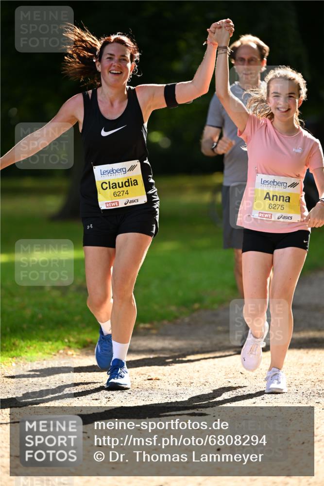 25.08.2024 - 20. Blankeneser Heldenlauf Dr. Thomas Lammeyer http://msf.ph/oto/6808294 25.08.2024 10:20:54 Laufen 6274, 6275 meine-sportfotos.de