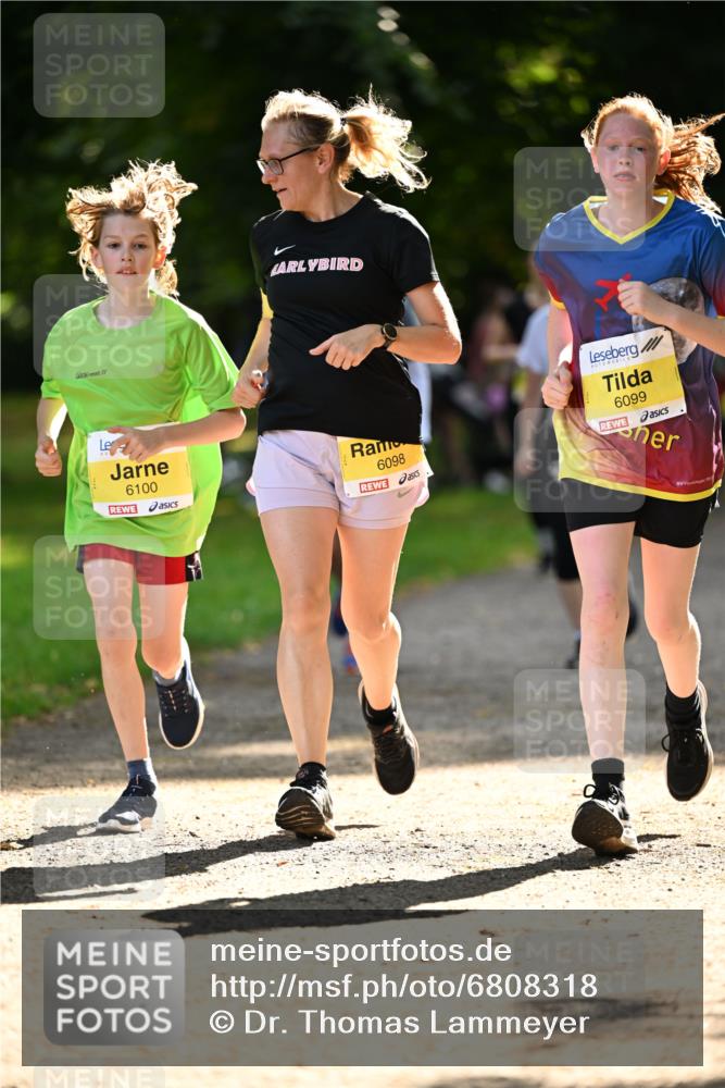 25.08.2024 - 20. Blankeneser Heldenlauf Dr. Thomas Lammeyer http://msf.ph/oto/6808318 25.08.2024 10:21:00 Laufen 6100, 6098, 6099 meine-sportfotos.de