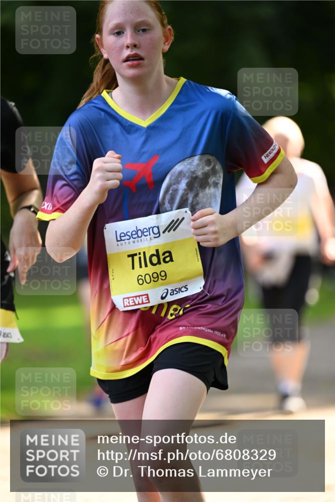 25.08.2024 - 20. Blankeneser Heldenlauf Dr. Thomas Lammeyer http://msf.ph/oto/6808329 25.08.2024 10:21:02 Laufen 6099, 1955 meine-sportfotos.de