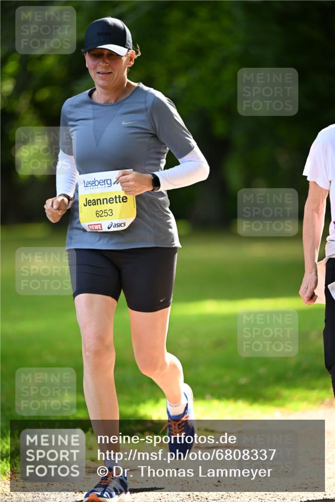 25.08.2024 - 20. Blankeneser Heldenlauf Dr. Thomas Lammeyer http://msf.ph/oto/6808337 25.08.2024 10:21:05 Laufen 6253 meine-sportfotos.de