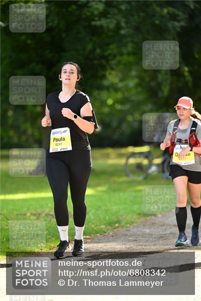 25.08.2024 - 20. Blankeneser Heldenlauf Dr. Thomas Lammeyer http://msf.ph/oto/6808342 25.08.2024 10:21:07 Laufen 6241, 31 meine-sportfotos.de