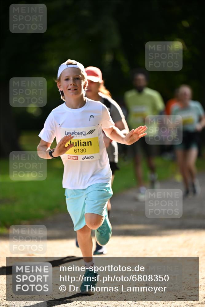 25.08.2024 - 20. Blankeneser Heldenlauf Dr. Thomas Lammeyer http://msf.ph/oto/6808350 25.08.2024 10:21:08 Laufen 6130 meine-sportfotos.de