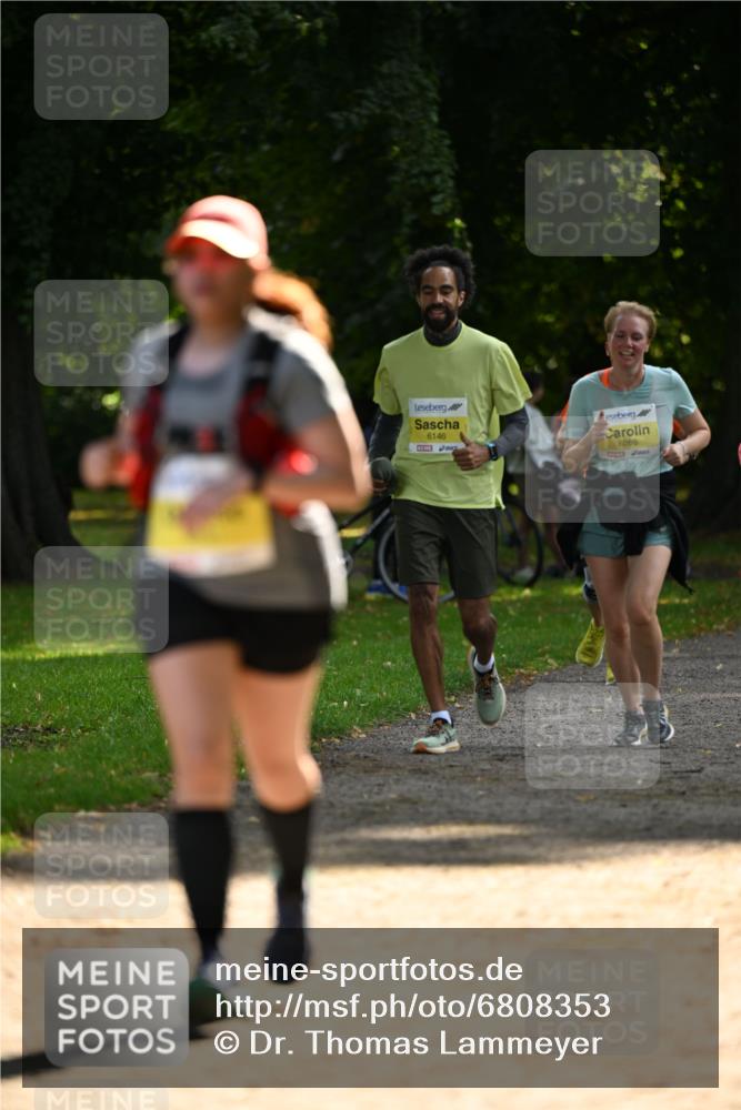 25.08.2024 - 20. Blankeneser Heldenlauf Dr. Thomas Lammeyer http://msf.ph/oto/6808353 25.08.2024 10:21:09 Laufen 6146, 6086 meine-sportfotos.de