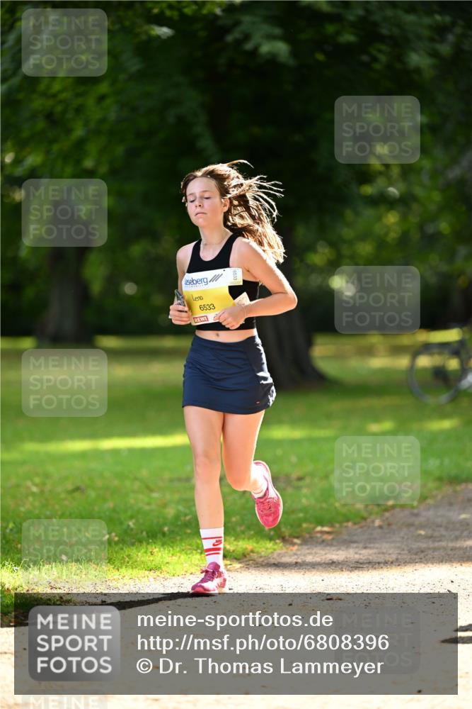 25.08.2024 - 20. Blankeneser Heldenlauf Dr. Thomas Lammeyer http://msf.ph/oto/6808396 25.08.2024 10:21:18 Laufen 6533 meine-sportfotos.de